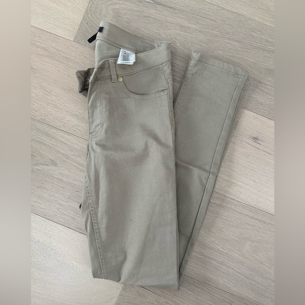 H&M SIZE 6 KHAKI PANTS